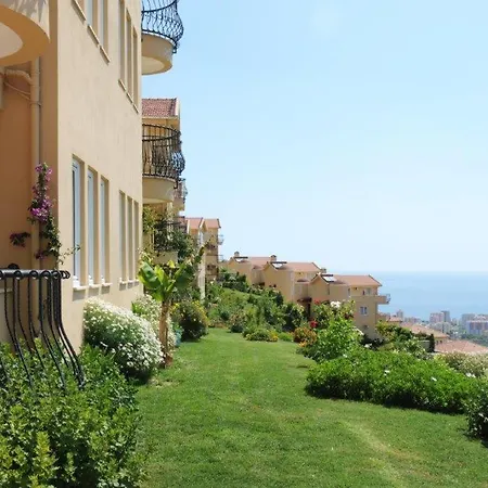 Apartament Goldcity