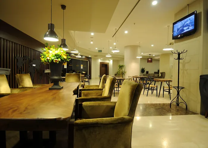 Goldcity Apartamento *