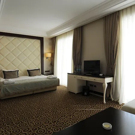 Goldcity Apartment *