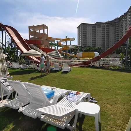 Apartment Goldcity *