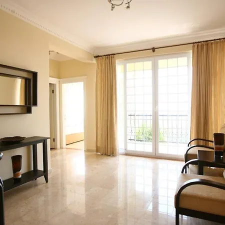 Apartment Goldcity *